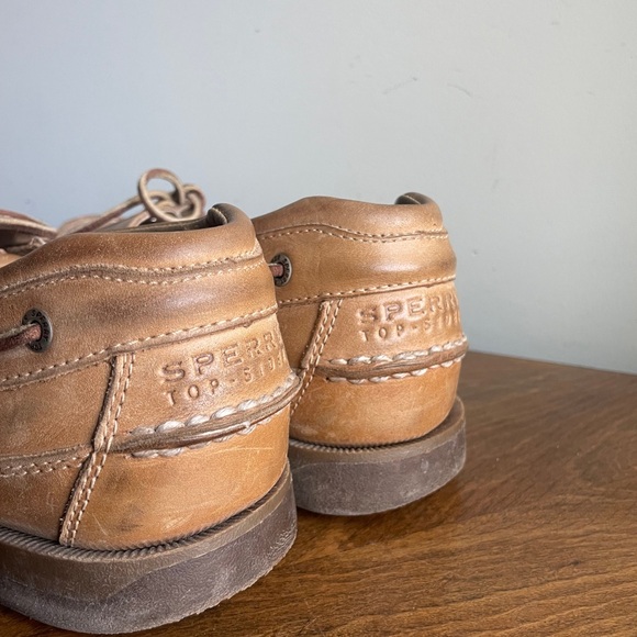 Sperry  Top Sider Classic Brown Leather Boat Shoes - Picture 4 of 10
